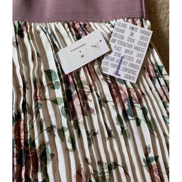 Lularoe Jill Skirt - Picture 3 of 3
